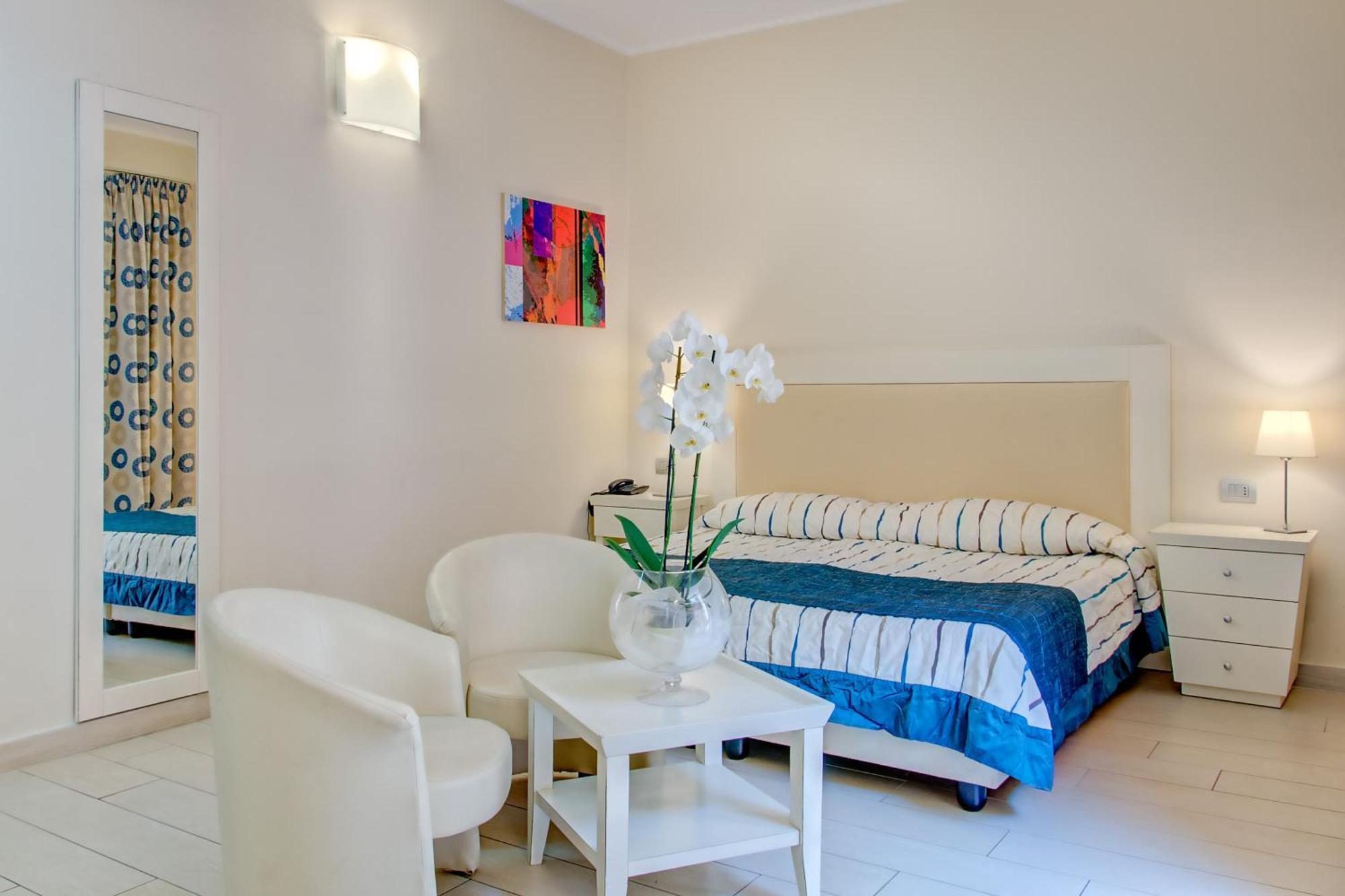 Ariston And Palazzo Santa Caterina 4*